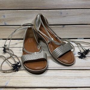 Crown Vintage Preslen Gladiator Tie Up Sandal Size 7.5M